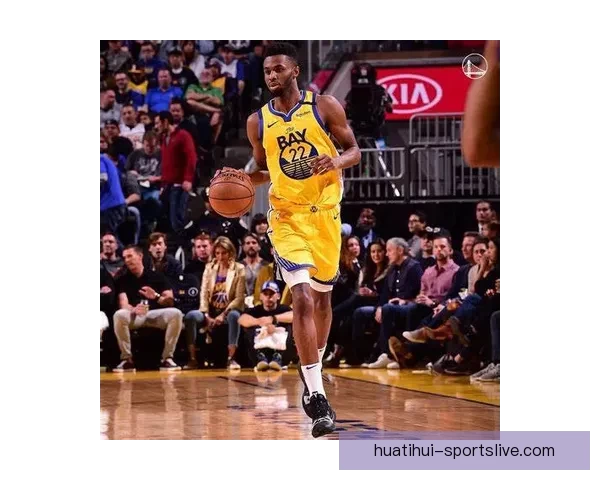 库里谈伤势复出未可预测 希望通过回归提振勇士士气